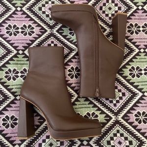Steve Madden Ankle Boots